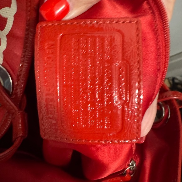 Red Poppy Coach Tote Bag - Picture 7 of 7